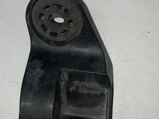 кронштейн радиатора Chevrolet Equinox 3 поколение 2020, 1.5 л., бензин, АКПП, внедорожник 5 дв.