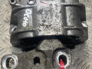 подушка крепления двигателя Volkswagen Beetle 3 поколение 2012, 1.4 л., CAVA, бензин, 6МКПП, хетчбэк 3 дв., 1K0199262