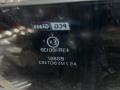 стекло кузовное боковое правое Volkswagen Transporter T4 2000, 1.9 л., ABL, дизель, 5МКПП, микроавтобус - фото №2
