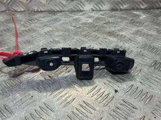 Крепление бампера переднего Volkswagen Passat B7 2010, 2.0 л., CFFA, дизель, 6МКПП, седан
