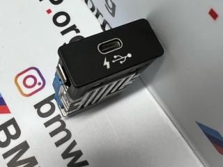 разъем AUX / USB BMW 3 серия G20 (2018 - 2025), 3.0 л., B58B30, бензин, АКПП, седан, полный привод, правый руль, 84108711939