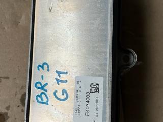 теплообменник масляного фильтра BMW 7 серия G11/G12 G11 2019, 4.4 л., бензин, АКПП, белый, седан, полный привод, правый руль, 11427648914