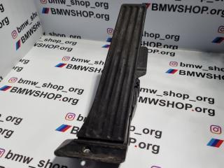 педаль BMW M4 F82/F83 F82 2016, 3.0 л., S55 B30 A, бензин, робот, купе, правый руль, 35426853175