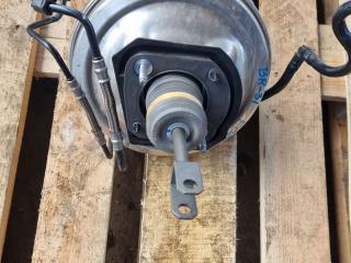 вакуумный усилитель тормозов BMW 6 серия F12/F13 [рестайлинг] F06 2017, 3.0 л., N57 D30 B, дизель, АКПП, серый, купе, правый руль, 6796726