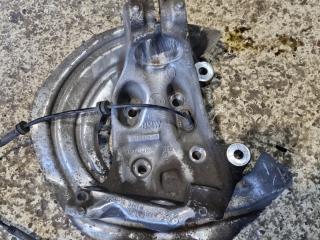 кулак поворотный правый BMW 2 серия F22/F23 [рестайлинг] F22 2018, 2.0 л., B47 D20 A, дизель, АКПП, белый, купе, задний привод, правый руль, 6792286