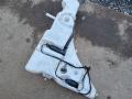 бачок омывателя BMW X5 M F85 2016, 4.4 л., S63 B44 B, бензин, полный привод, правый руль, 7292424 - фото №2
