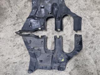 пыльник BMW 5 серия G30/G31 G30 2019, 2.0 л., B48 B20 A, гибрид, АКПП, blue-stone metallic, седан, задний привод, правый руль, 51757340191, 51757340192