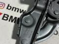 петля капота BMW 5 серия G30/G31 G30 2019, 2.0 л., гибрид, АКПП, blue-stone metallic, седан, задний привод, правый руль, 7347407 - фото №2