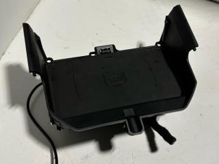 Беспроводное зарядное устройство BMW 5 серия G30/G31 G30 2019, 2.0 л., B47 D20 B, дизель, АКПП, blue-stone metallic (0c2y), седан, задний привод, правый руль, 8314500, 6801509