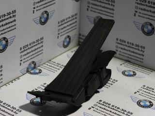 педаль BMW 3 серия F30/F31/F34 2013, 2.0 л., дизель, МКПП, белый альпин вайс 300, седан, правый руль, 35426853176