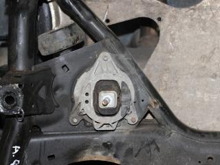 подушка крепления двигателя BMW 3 серия F30/F31/F34 2013, 2.0 л., дизель, МКПП, белый альпин вайс 300, седан, правый руль, 22116787658