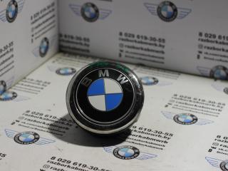 эмблема BMW 1 серия F20/F21 2013, 1.6 л., N13 B16 A, бензин, АКПП, хетчбэк 5 дв., 51247248535