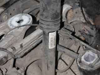 амортизатор задний левый BMW X5 E70 [рестайлинг] 2012, 3.0 л., дизель, АКПП, черный, внедорожник 5 дв., правый руль, 33526781931