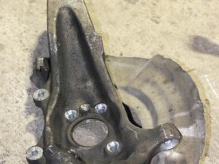кулак поворотный левый BMW 7 серия F01/F02 2011, 4.4 л., бензин, АКПП, черный, седан, 31216777749