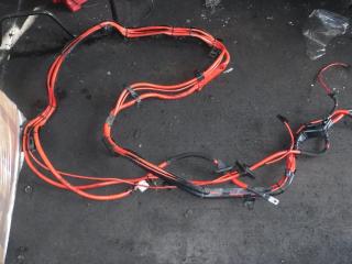 плюсовой провод аккумулятора BMW X5 F15 2018, 2.0 л., гибрид, АКПП, серебристый, внедорожник 5 дв., 61129381820