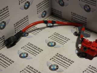 плюсовой провод аккумулятора BMW 7 серия F01/F02 2011, 4.4 л., бензин, АКПП, черный, седан, 61129217033