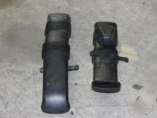 воздуховод (дефлектор) радиатора BMW X5 E70 2010, 4.8 л., бензин, АКПП, серый, внедорожник 5 дв., 13717548901