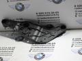 механизм открытия капота (кронштейн в салоне) BMW 5 серия F07/F10/F11 2012, 3.0 л., бензин, АКПП, черный, седан, 51239114002 - фото №3