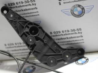 механизм открытия капота (кронштейн в салоне) BMW 7 серия F01/F02 2011, 4.4 л., бензин, АКПП, черный, седан, 51239114002