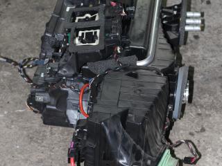 отопитель в сборе (печка) BMW 5 серия F07/F10/F11 2010, 3.0 л., дизель, АКПП, 475 , хетчбэк 5 дв.
