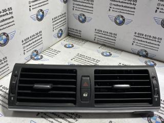 дефлектор обдува салона BMW X5 E70 [рестайлинг] 2012, 3.0 л., бензин, АКПП, shwarz 2 (668), внедорожник 5 дв., 9210705