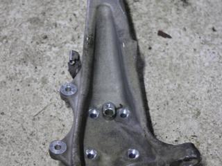 кулак поворотный левый BMW 7 серия F01/F02 2010, 4.4 л., бензин, АКПП, schwarz 2 (668), седан, 31216775767