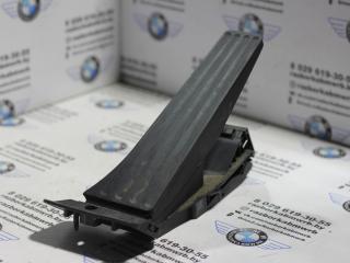педаль BMW 7 серия F01/F02 2010, 4.4 л., бензин, АКПП, schwarz 2 (668), седан