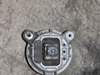 подушка крепления двигателя BMW 5 серия F07/F10/F11 2012, 2.0 л., дизель, АКПП, imperial-blau brillant metallic, хетчбэк 5 дв., правый руль, 6785601