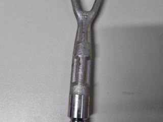 крюк буксировочный BMW X5 G05 2020, 3.0 л., B57 D30 A, дизель, АКПП, а300, внедорожник 5 дв., полный привод