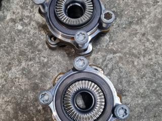 ступица задняя BMW 4 серия G22/G23 G22 2020, 2.0 л., B46 B20 B, бензин, АКПП, купе, полный привод, 6890070
