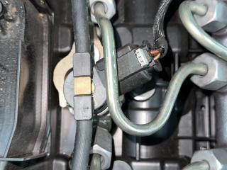 форсунка BMW 5 серия G30/G31 G30 2018, 2.0 л., B47 D20 A, дизель, АКПП, a300, седан, задний привод, правый руль, 8514148
