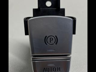 кнопка ручного тормоза (ручника) BMW 7 серия G11/G12 2018, 4.0 л., дизель, АКПП, 475 цвет, седан, 9109308