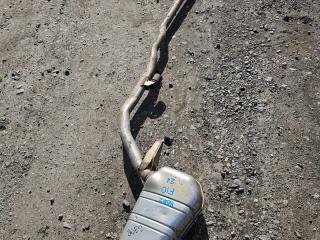 глушитель BMW 5 серия F07/F10/F11 2011, 2.0 л., дизель, МКПП, черный 475, седан, правый руль, 8508186