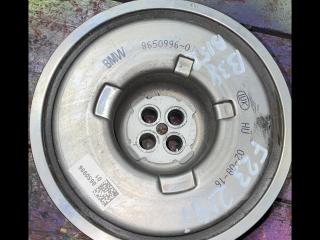 шкив коленвала BMW 2 серия F22/F23 2016, 1.5 л., бензин, АКПП,  белый, кабриолет, правый руль, 8650996