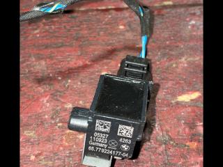 датчик удара BMW 5 серия F07/F10/F11 2012, 2.0 л., дизель, АКПП, imperial-blau brillant metallic, хетчбэк 5 дв., правый руль, 65779224177, 9224177