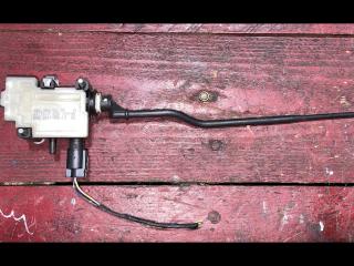 активатор замка крышки топливного бака BMW 5 серия F07/F10/F11 2012, 2.0 л., дизель, АКПП, imperial-blau brillant metallic, хетчбэк 5 дв., правый руль, 67117228199, 7228199