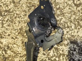 кронштейн (крепление) BMW M4 G82/G83 G82 2022, 3.0 л., S58B30A, бензин, АКПП, купе, 8074974