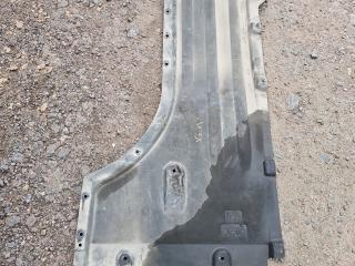 защита днища BMW X6 M F96 2021, 4.4 л., S63 B44 B, бензин, АКПП, внедорожник 5 дв., 7424882