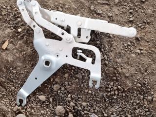 петля капота правая BMW X5 F15 2018, 4.0 л., дизель, АКПП, 7294530