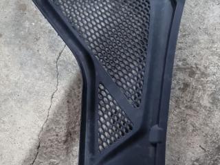 планка под капот BMW 6 серия F12/F13 [рестайлинг] 2017, 4.0 л., дизель, АКПП, 9245594