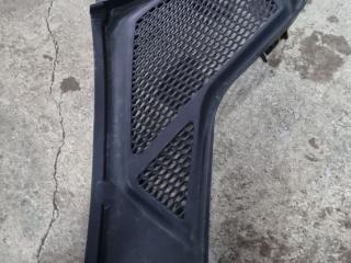 планка под капот BMW X6 F16 2018, 3.0 л., дизель, белый, 9245593