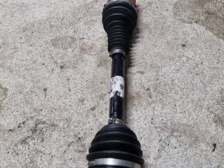 полуось передняя правая (приводной вал, ШРУС) BMW X6 F16 2016, 4.0 л., дизель, АКПП, полный привод, правый руль, 7629880