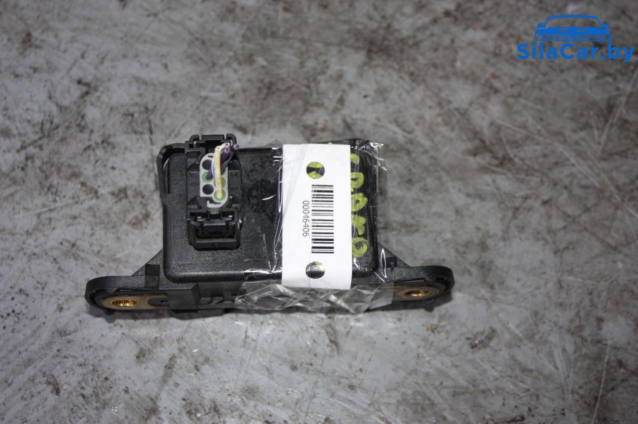 датчик ускорения Chrysler Grand Voyager 5 поколение 2010, 2.8 л., дизель, минивэн, P56029328AB - фото №1