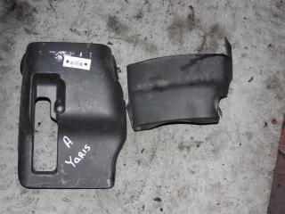 кожух рулевой колонки Toyota Yaris XP9 2005