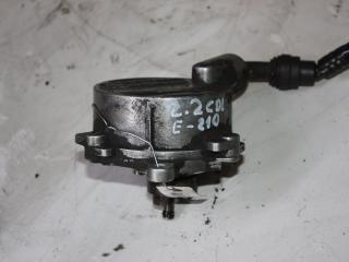 насос вакуумный Mercedes-Benz E-Класс W210/S210 [рестайлинг] 1999, 2.2 л., дизель, A6112300065