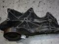 кронштейн генератора Audi A4 B7 2007, 2.0 л., бензин, 06D903143D - фото №2