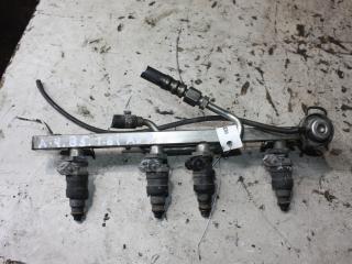 форсунка Audi A4 B5 (1994 - 1999), 1.8 л., бензин, 07813355
