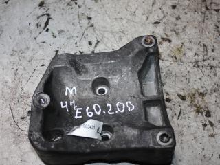 кронштейн компрессора кондиционера BMW 5 серия E60/E61 2005, 2.0 л., дизель