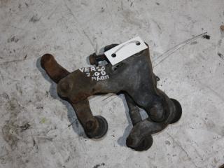 кронштейн (крепление) Toyota Avensis Verso 1 поколение 2003, 2.0 л., дизель