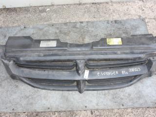решетка радиатора Chrysler Voyager 3 поколение 1997